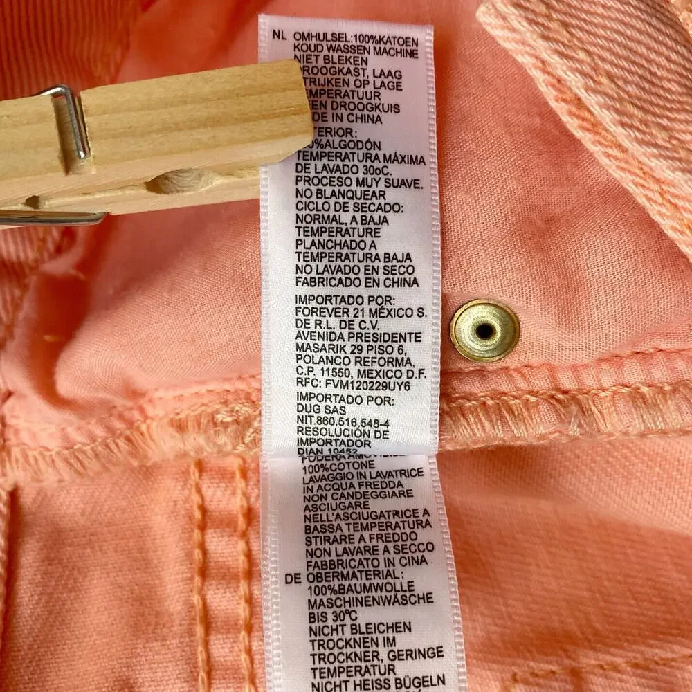 Forever 21 Shorts Womens Size 31 Peach Button Fly Jean Destroyed Raw Cuff Cotton